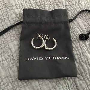 David Yurman Cable loop hoop earrings in sterling silver with 18k yellow gold